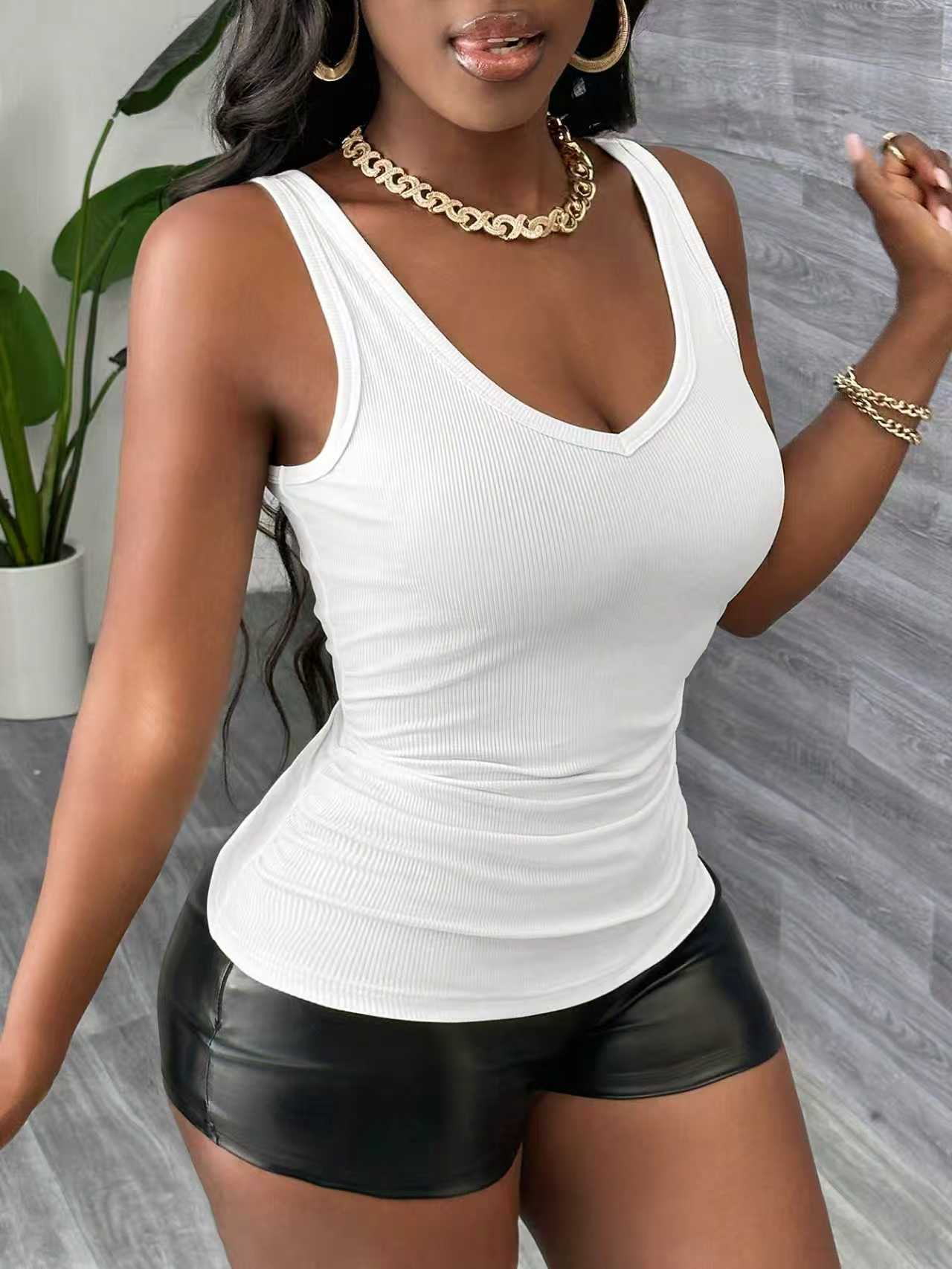 طقم توب ضيق بدون أكمام بتصميم  - مراجعة Tank Top Ribbed وسعره