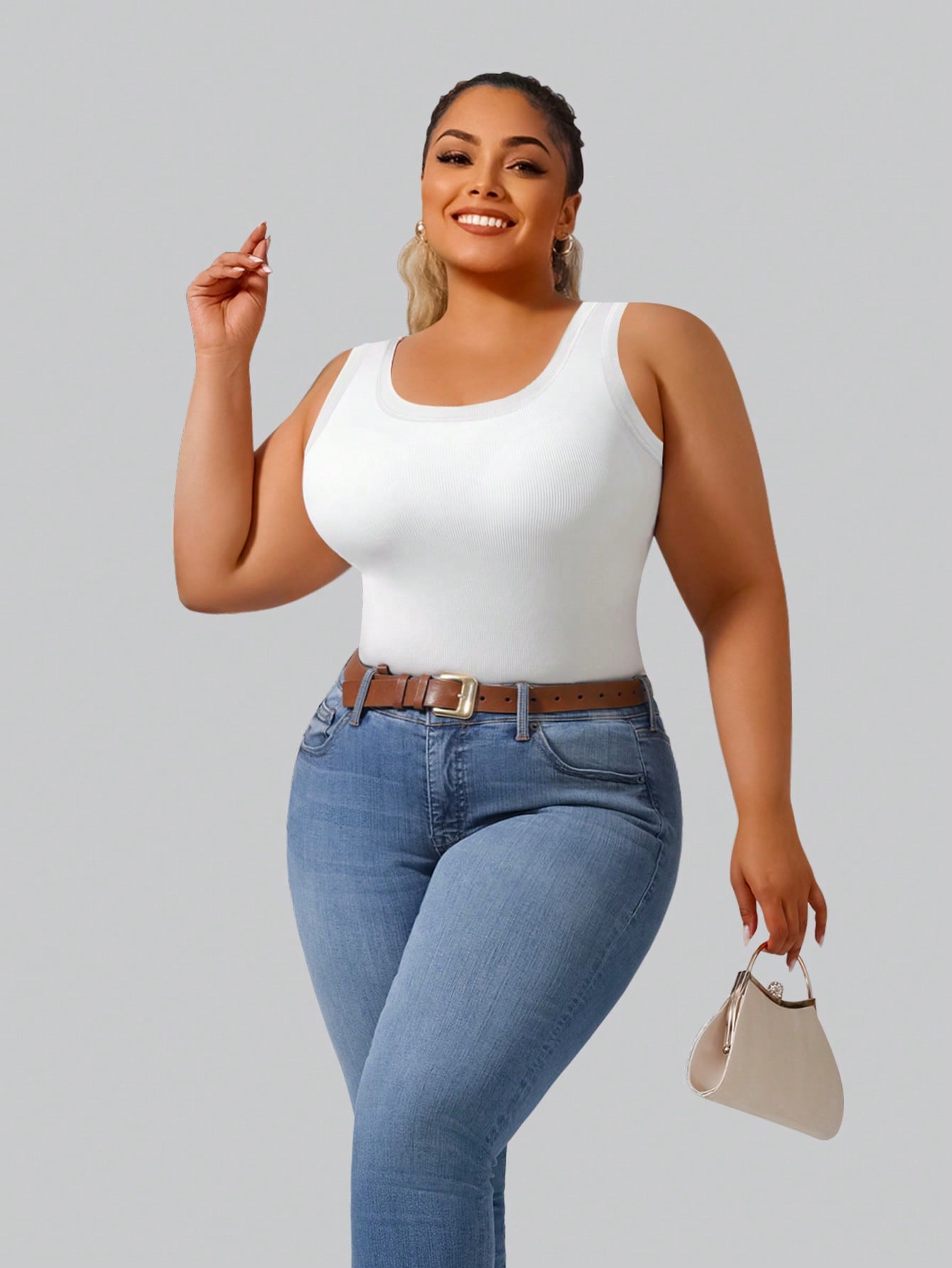 قميص نسائي بدون أكمام ذو رقبة  - مراجعة Tank Top Ribbed وسعره