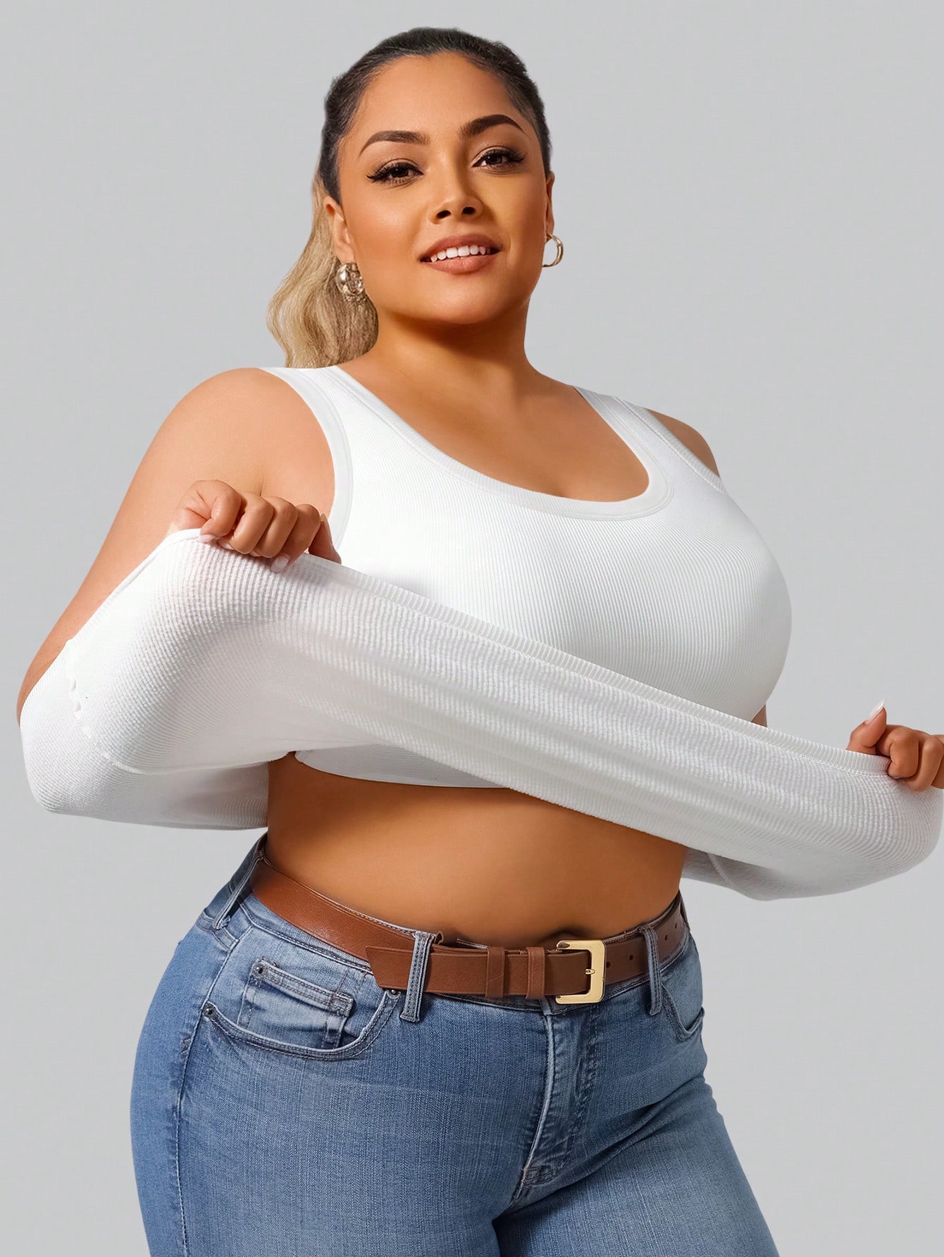 قميص نسائي بدون أكمام ذو رقبة  - مراجعة Tank Top Ribbed وسعره